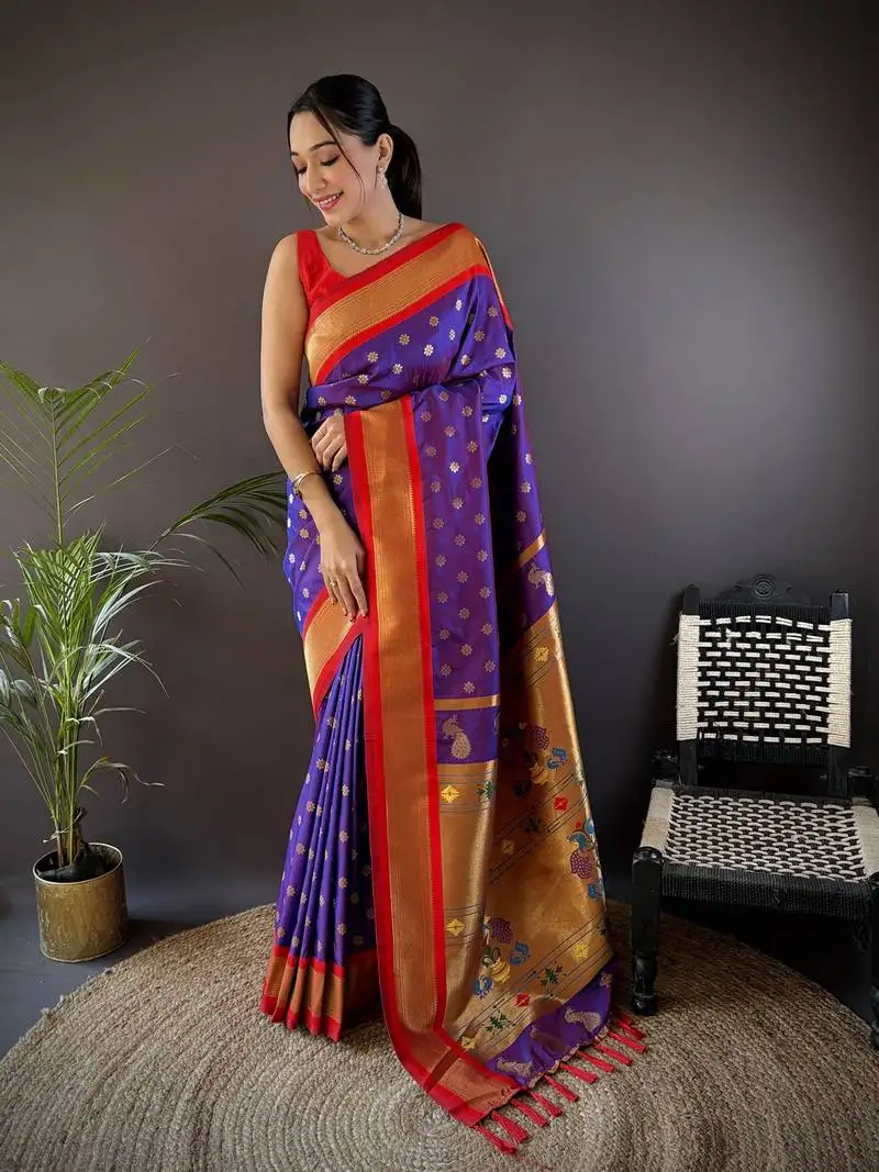 Purple silk blend butti zari weaving kanchipuram saree
