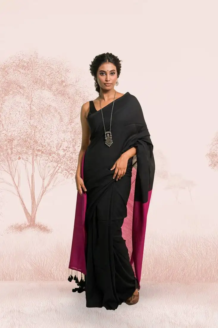 Black handloom cotton acrylic saree