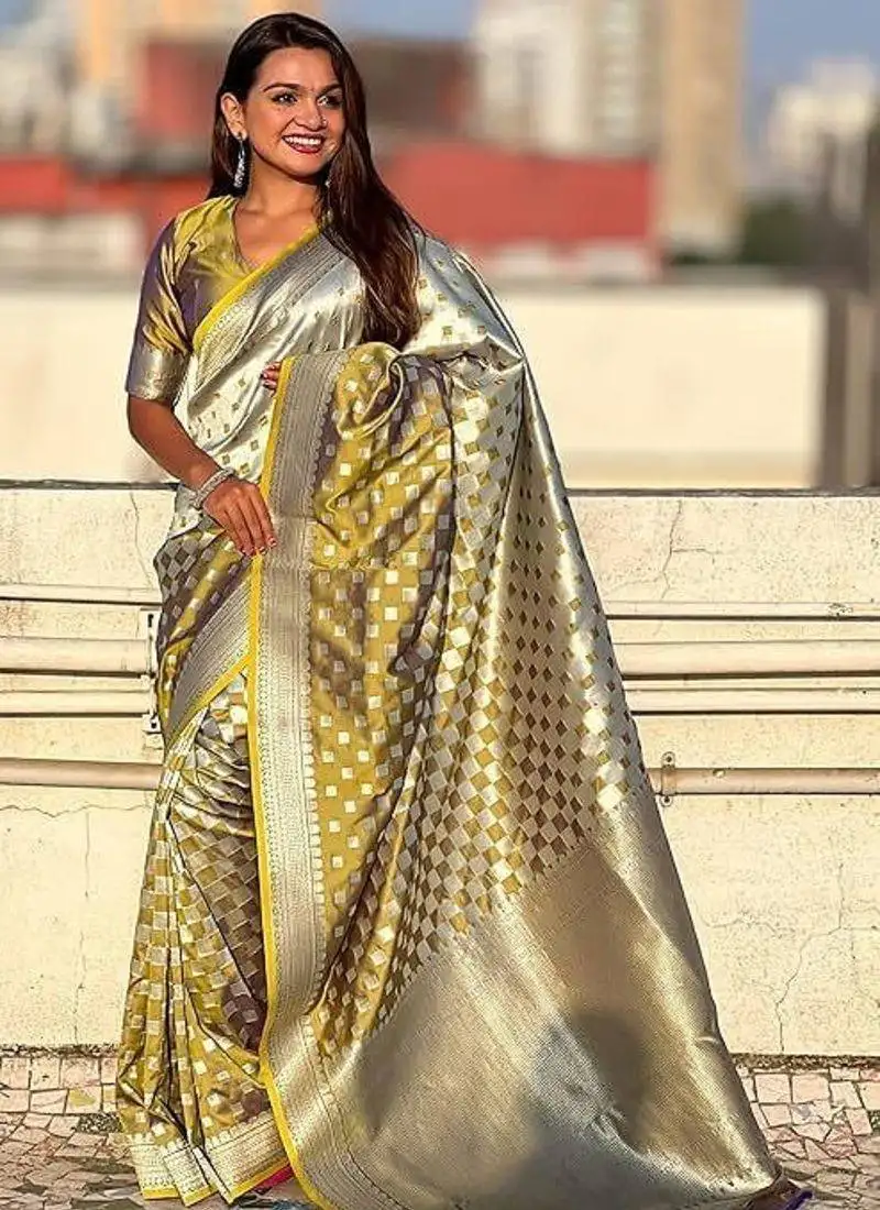 Mustard silk blend saree with blouse