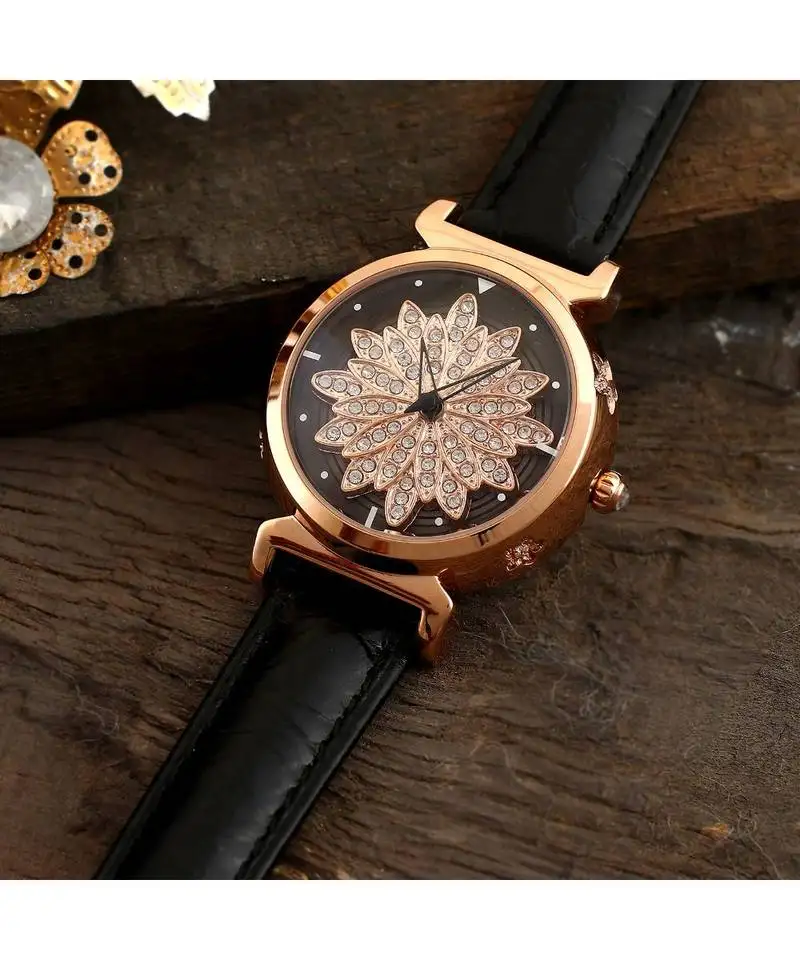 Black flower design revolving dail watch