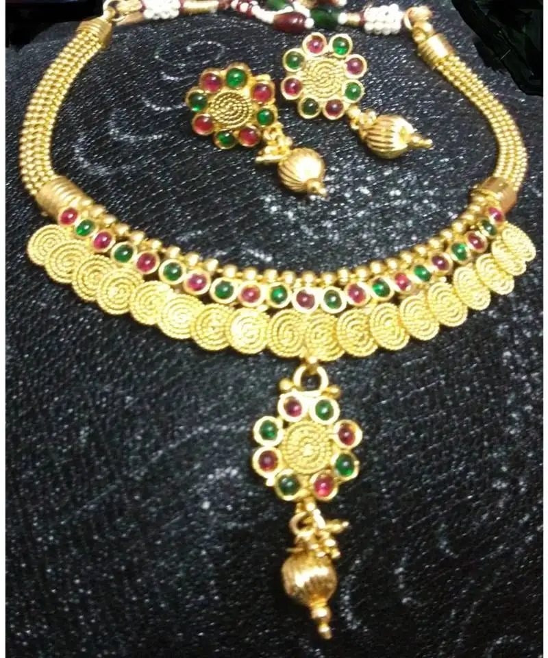 Georgeous gold plated necklace set