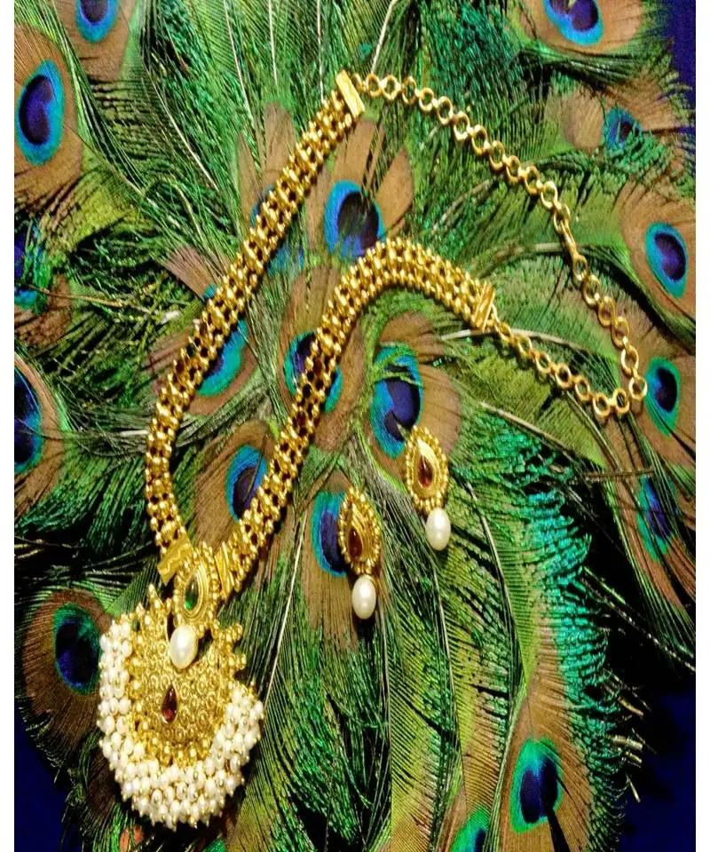 Georgeous gold plated multicolour necklace set