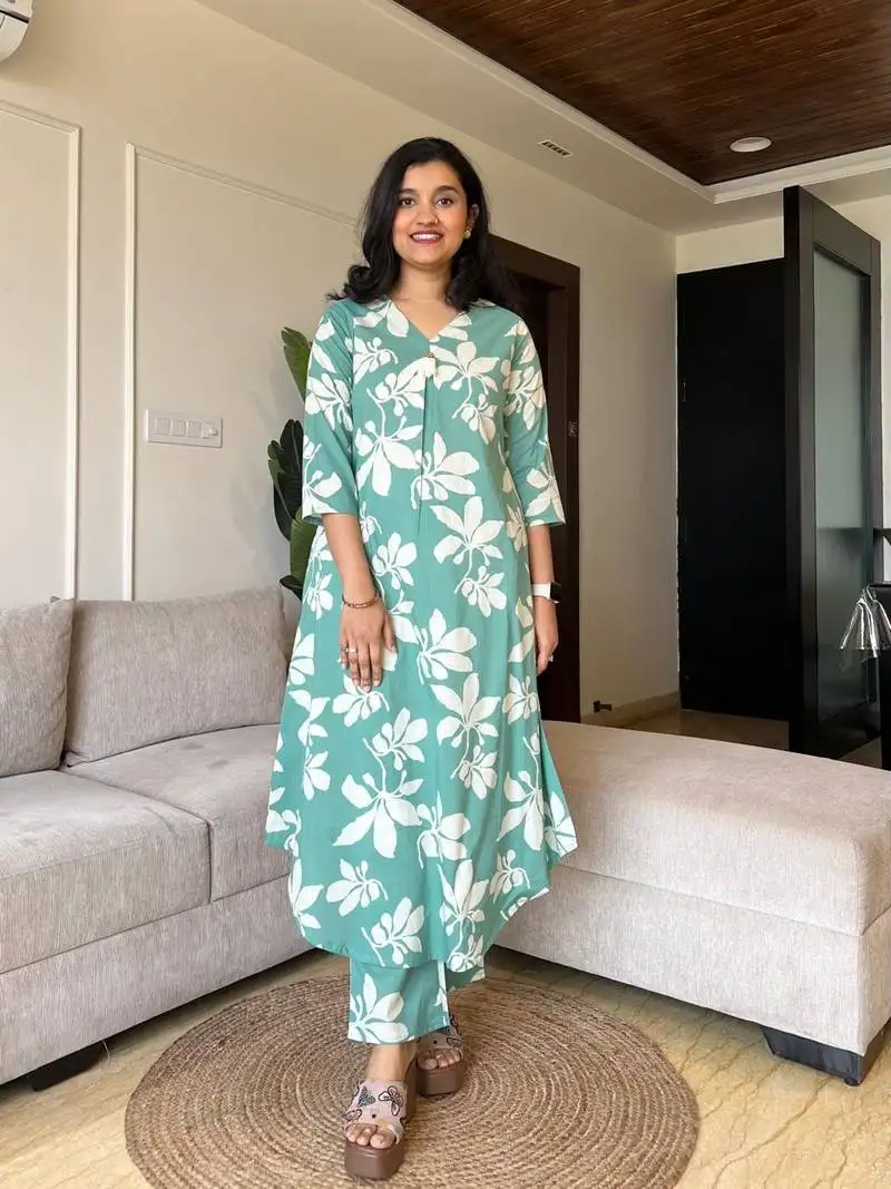 women floral printed regular pure cotton kurta with trousers