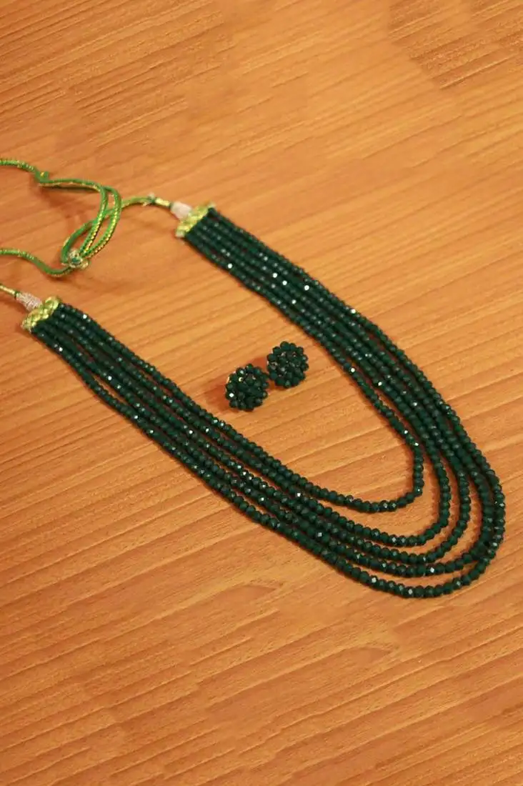 Green crystal necklaces
