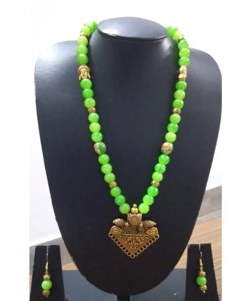 Light green agate necklace set