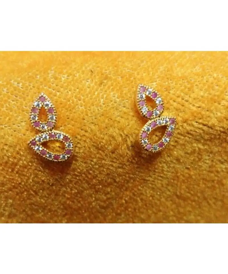 Muliticolour stone studs