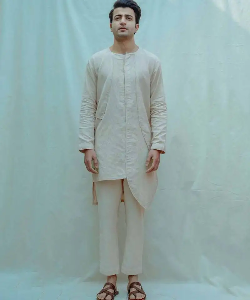 Cotton x linen paneled kurta in beige kurta and pants