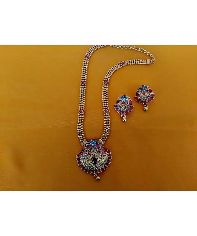 Georgeous gold plated pinkcolour necklace set