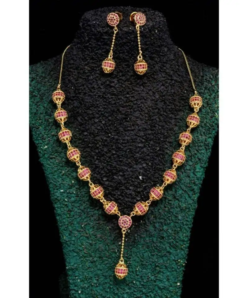 Cubic zirconia stones pink necklace set