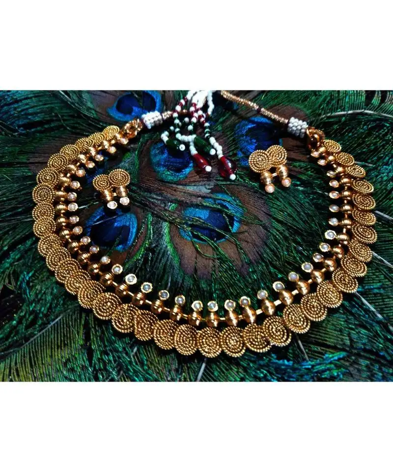 Georgeous gold plated whitecolour necklace set