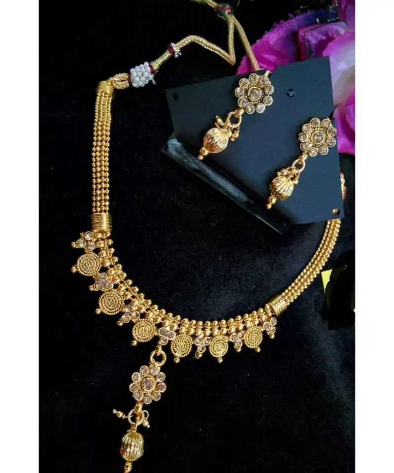 Georgeous gold plated white colour necklace set