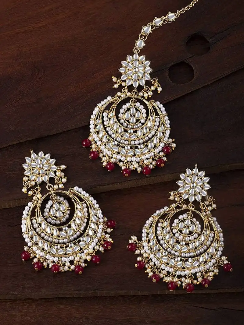 Traditional wedding chandbali kundan & pearl earring set with maang tikka for women