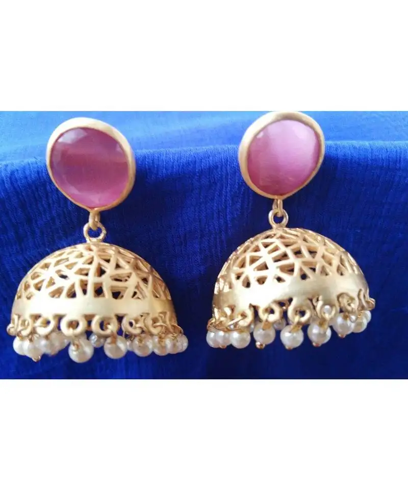 Gorgeous gold plated antique jumkas