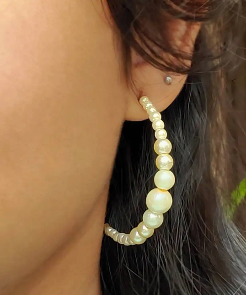 Peppy pearl half hoop earring
