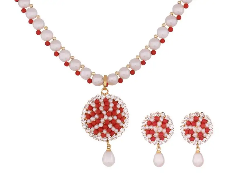 Natural fresh water pearl set