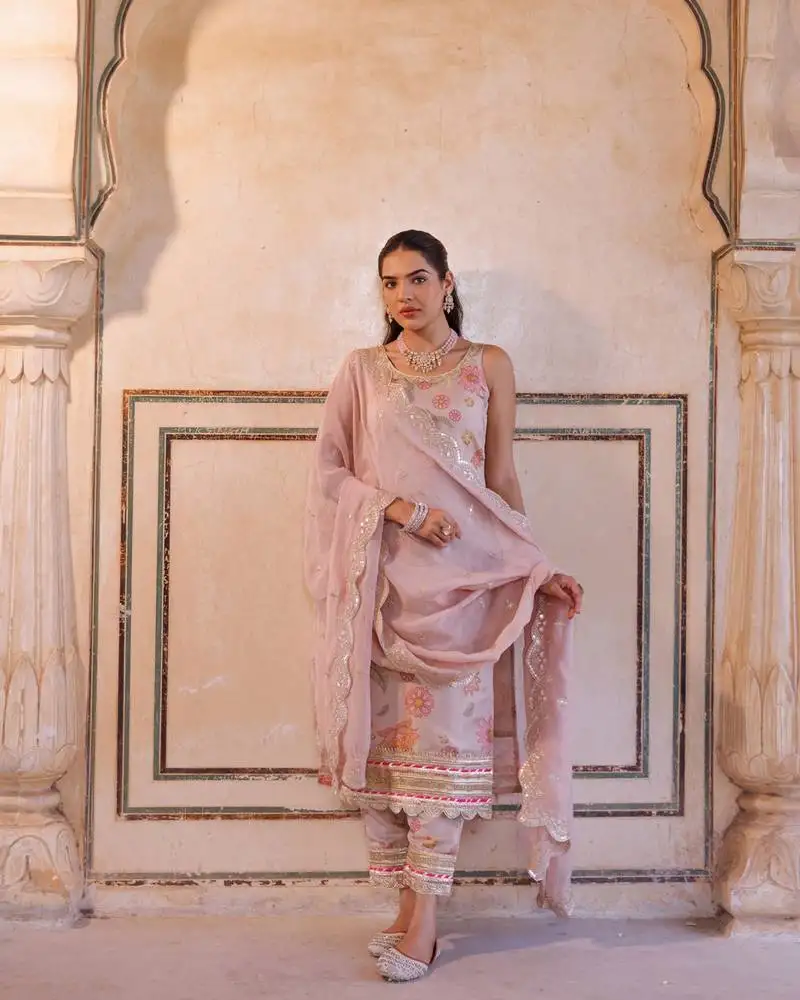 Pink floral printed tissue kurta set