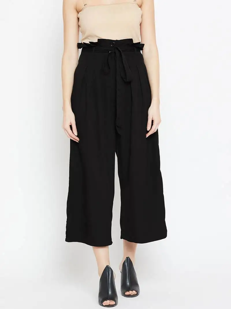 Women black pleated trouser