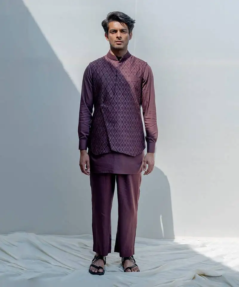 Compendium men kurta set