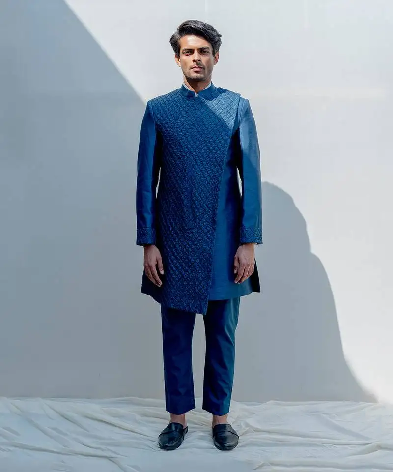 Eccentric men kurta
