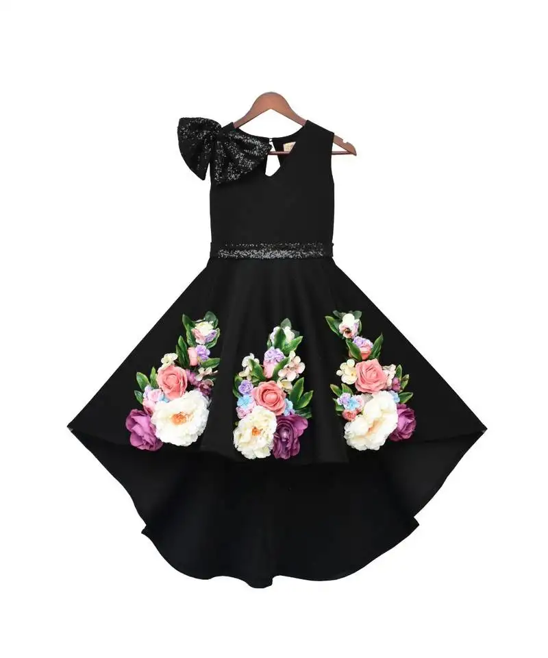 Sequins embroidery jacket and green kurta and pant