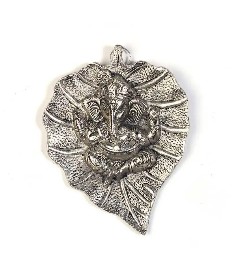 Oxidized white metal leaf ganesha idol hanging 322