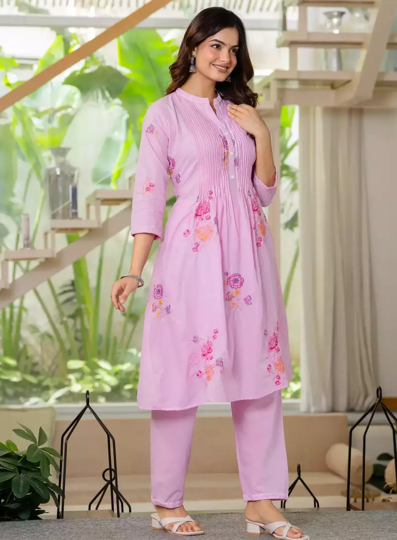 women floral printed pleated pure cotton kurta set