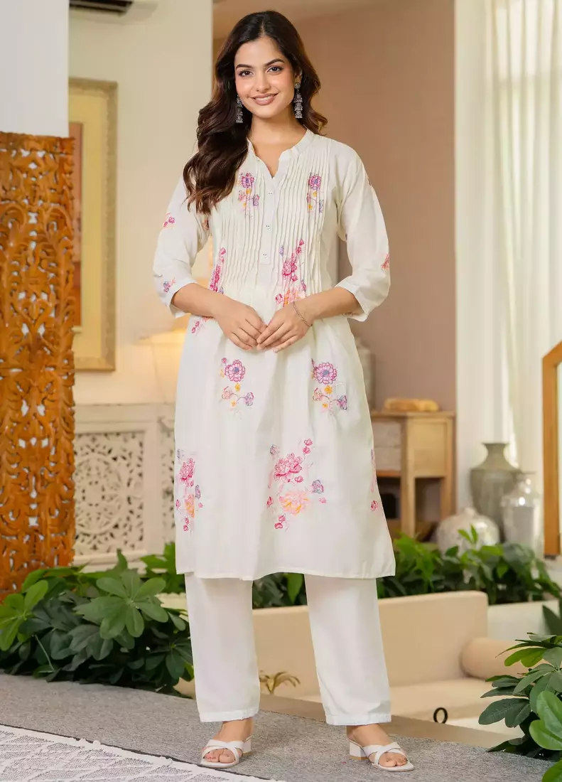 women floral printed pure cotton kurta with trouser