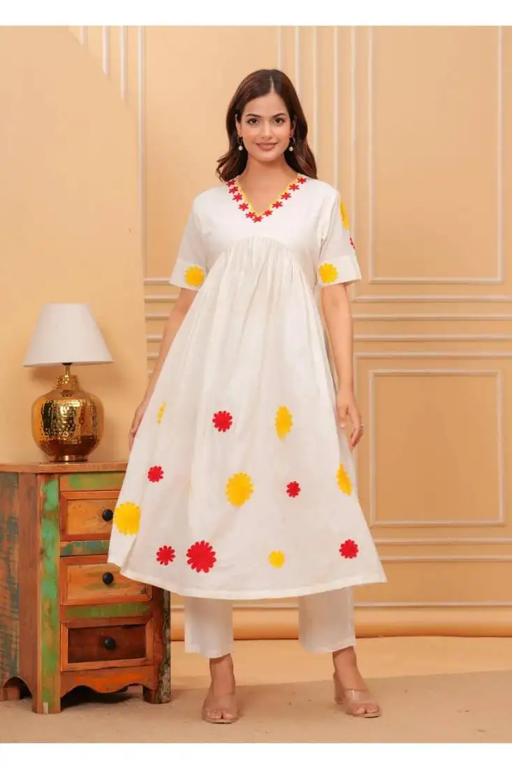 women floral embroidered pure cotton kurta with trousers