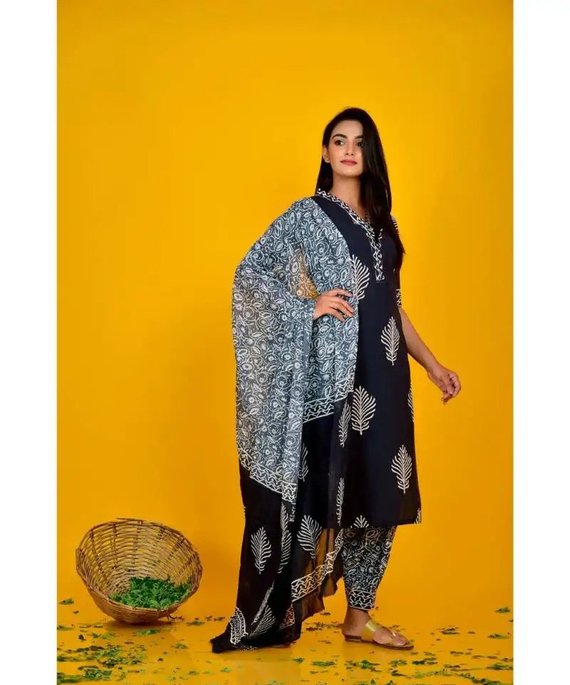 Black block printed suit set