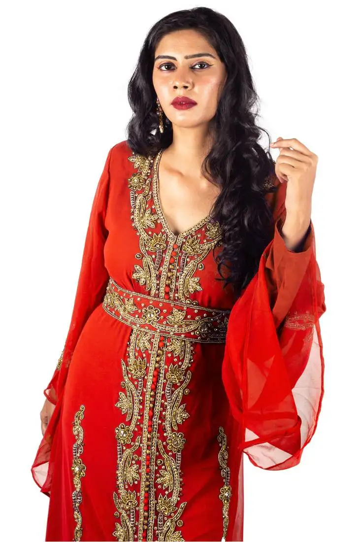 Red copper beads luxurious moroccan kaftan with sun-proof hijab.
