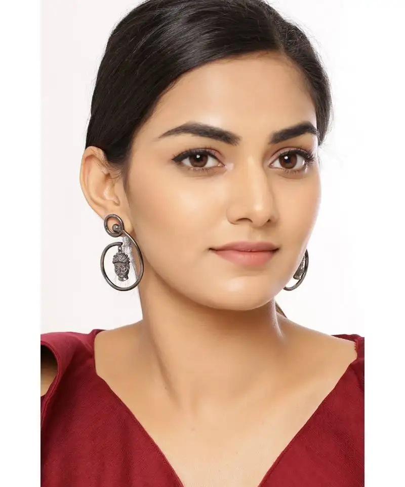 Bawalo bana earrings