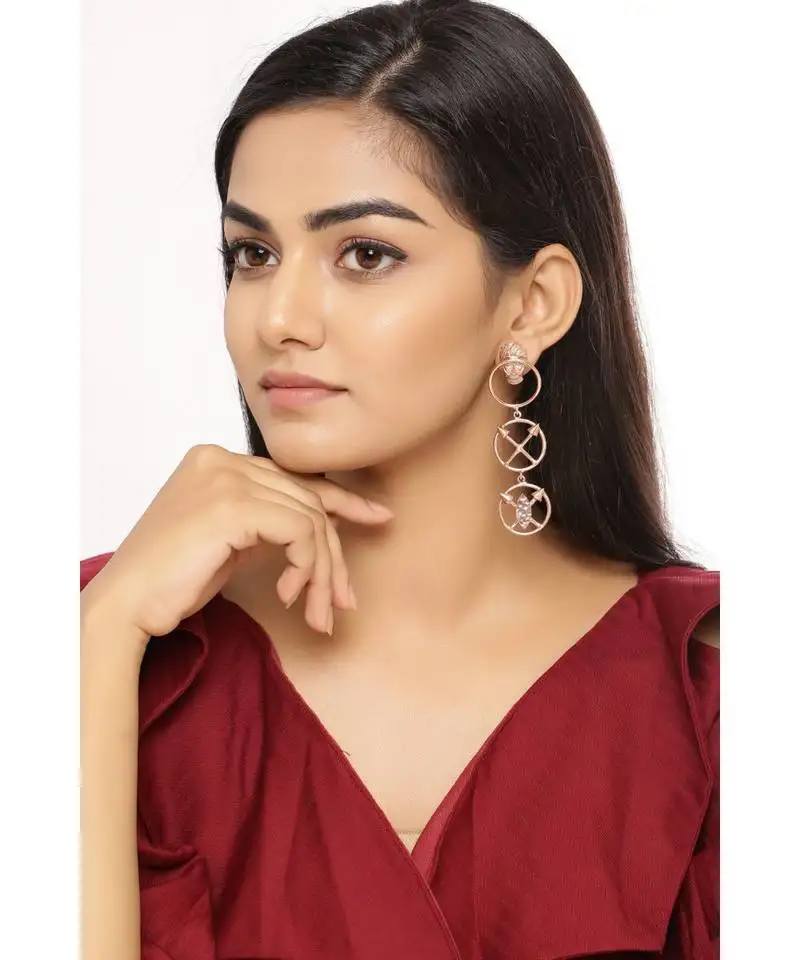 Pike penchant earrings