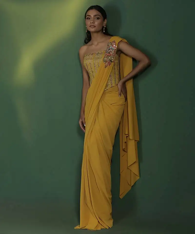 Yellow plain lycra saree