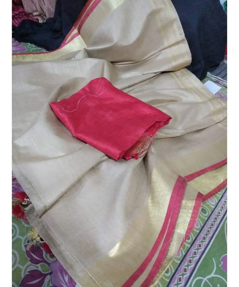 Cream woven cotton handloom sarees with blouse