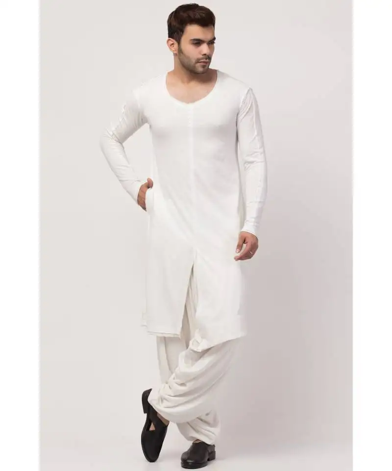 Broad v neck front slit bothe side pocket t kurta with patiala salwar