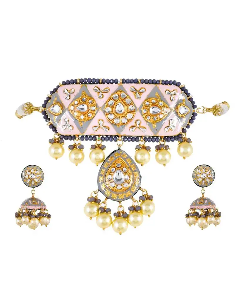 Taffy pink choker set