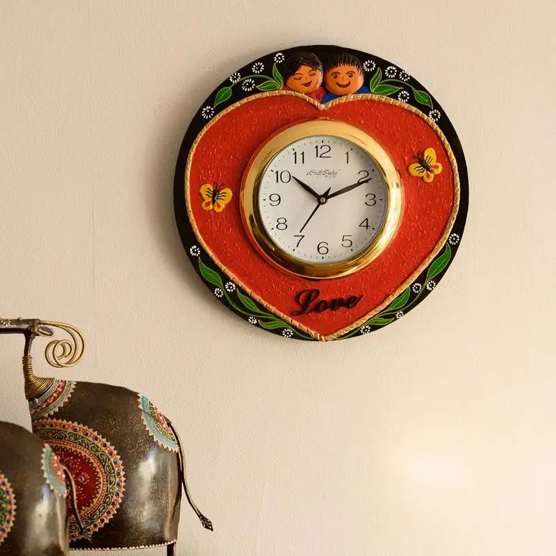 Cute couple love theme papier-mache wooden handcrafted wall clock