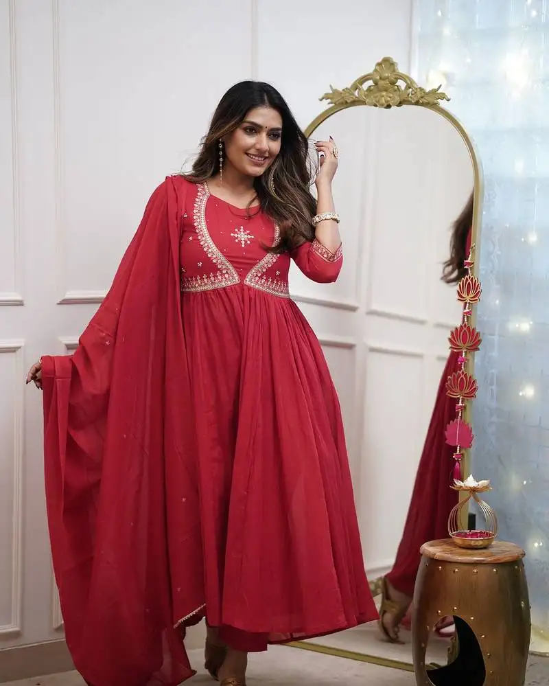 Red muslin cotton embroidered anarkali gown with bottom & chanderi dupatta set