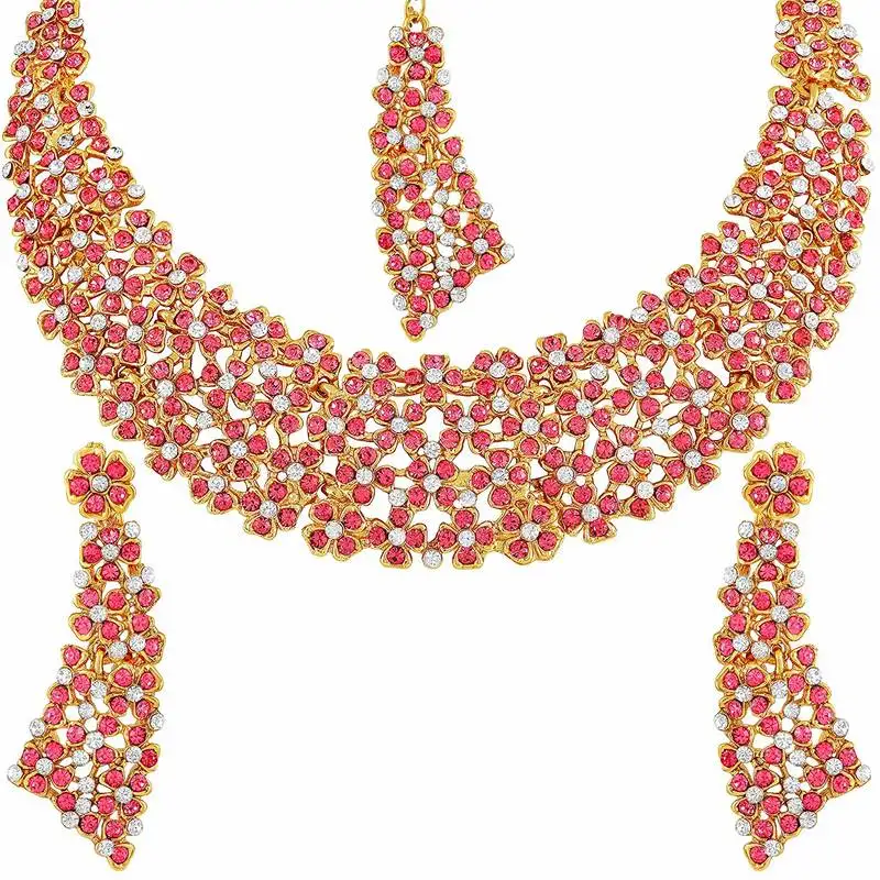 Gold plated stone studded necklace set earrings & maang tikka for women