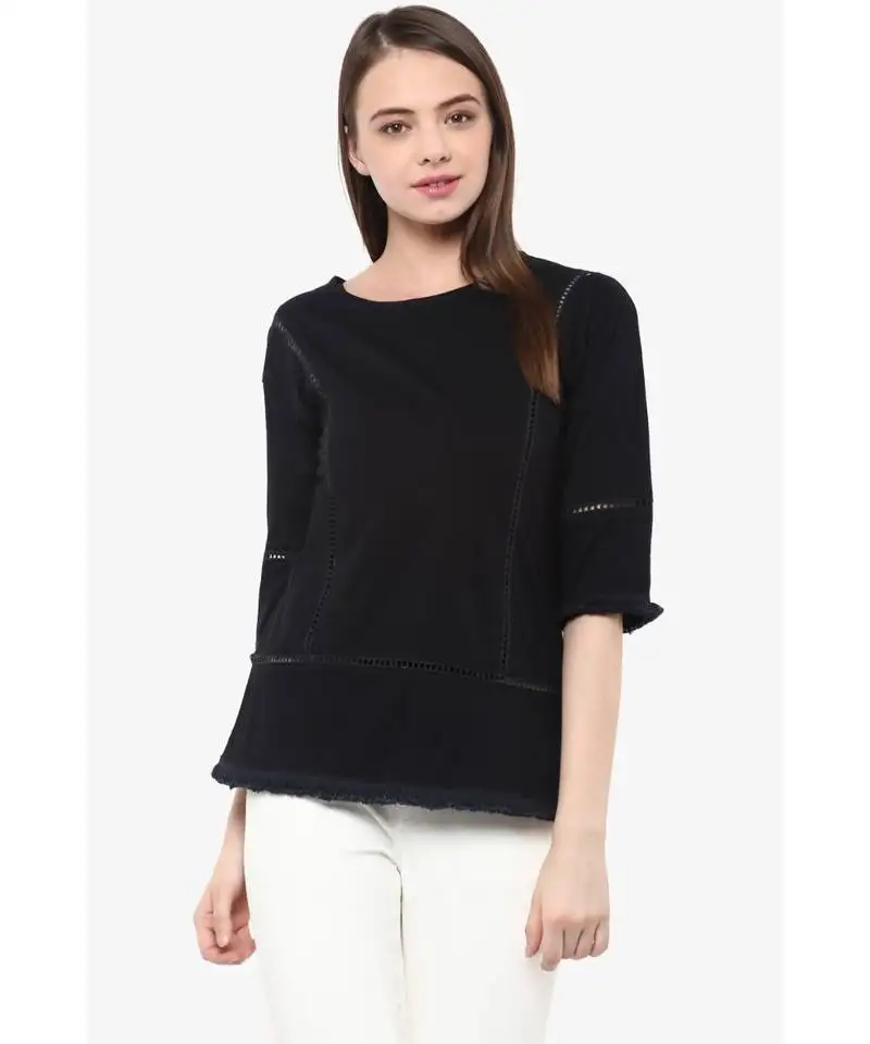 Women's black quarterSleeve round neck solid paneled top