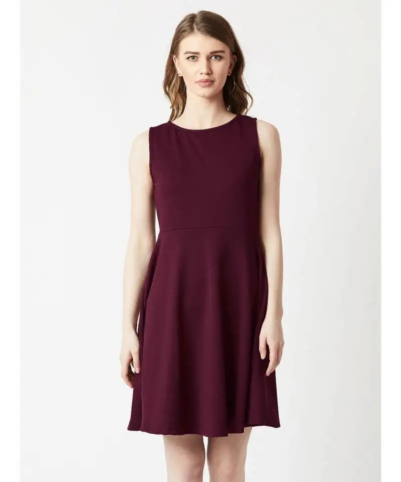 Women's wine red round neck sleeveless solid back cut-out knitted knee-long skater dress