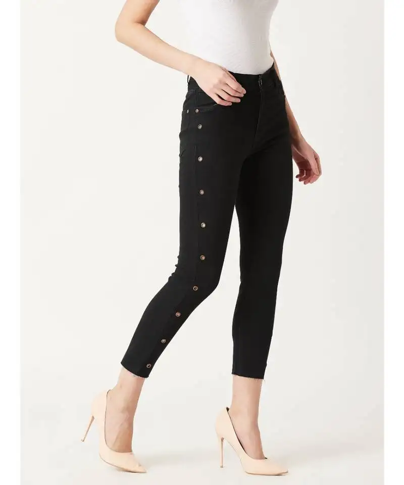 Think different cropped jeans