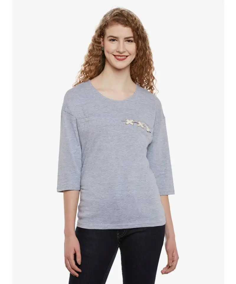 Women's grey solid round neck quarterSleeve top