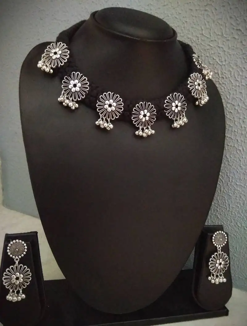 Black tassle choker with matching floral earring