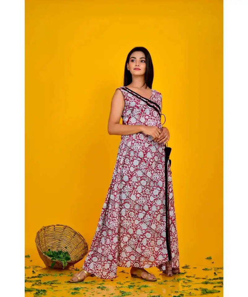 Red block print dress with black pant