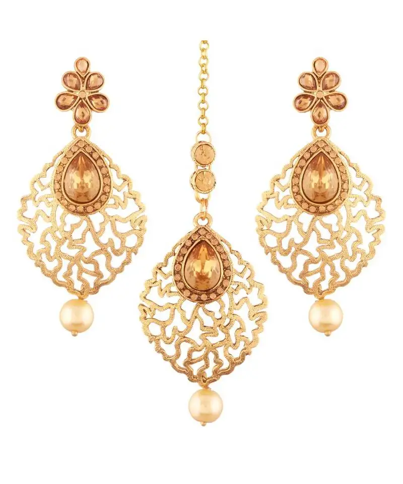 Gold plated earring set with maang tikka for women
