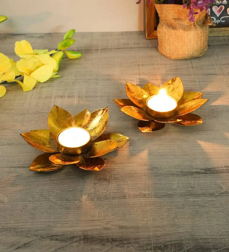 Set of 2 small flower tea light holder