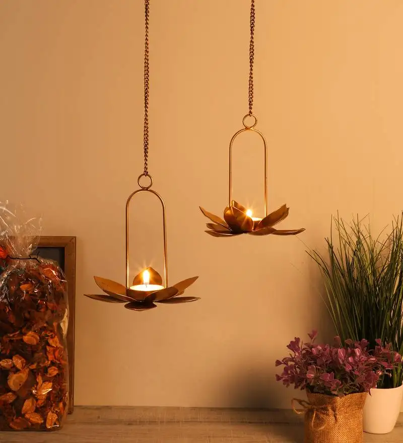 Set of 2 hook flower tealight holder