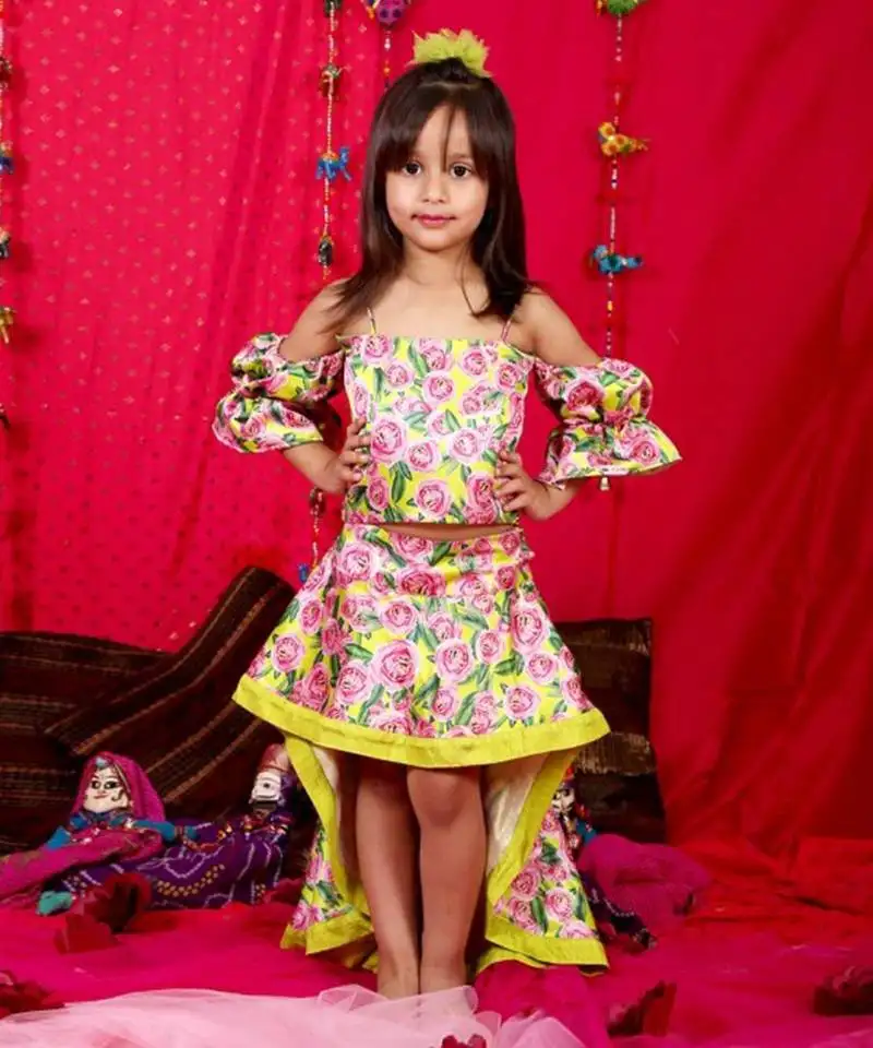 Up and down skirt with crop top