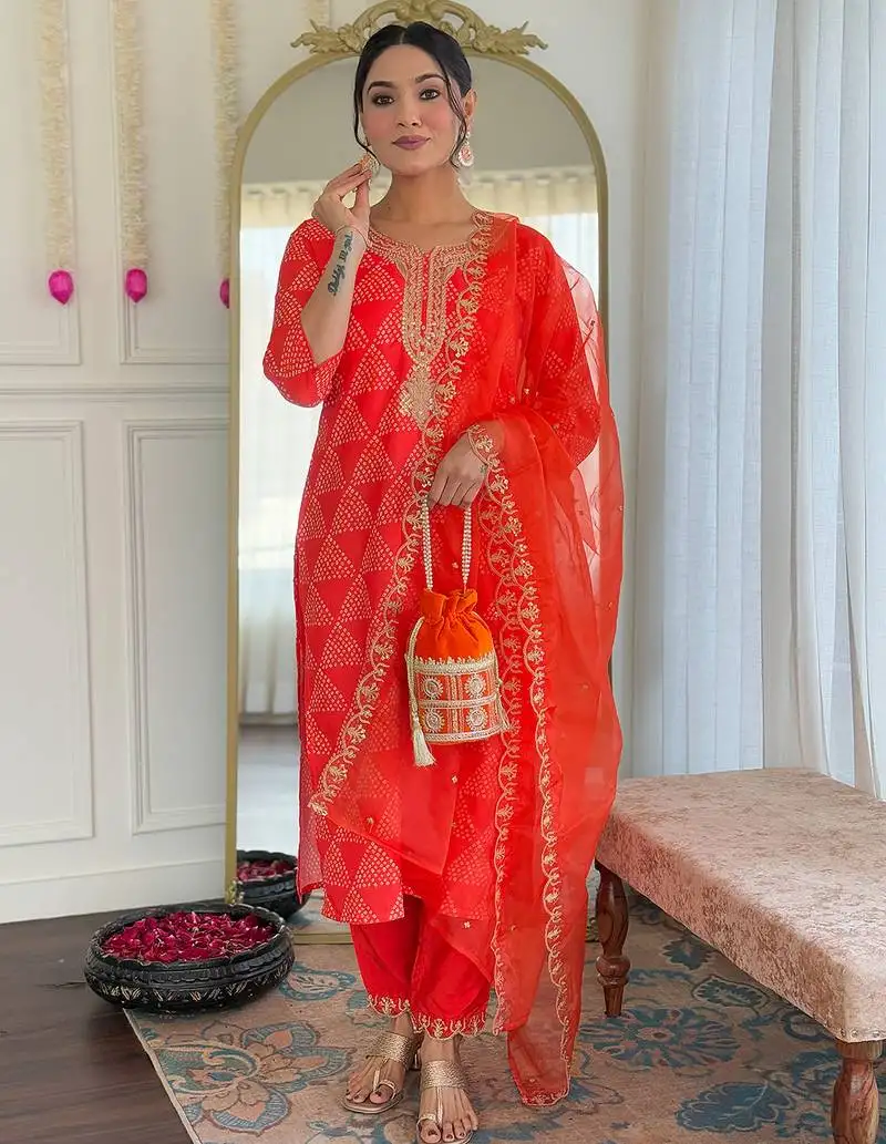 Red french crepe print with thread embroidered kurta pant set